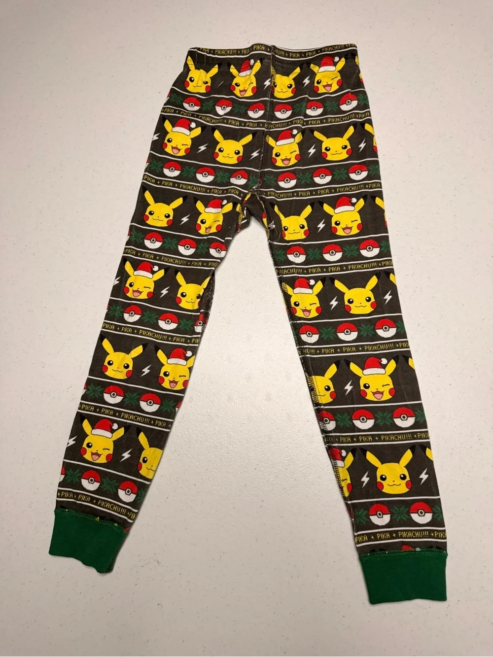 Hannah Andersson Pokémon Pikachu Christmas Pajamas Size 5 Holiday Organic Cotton